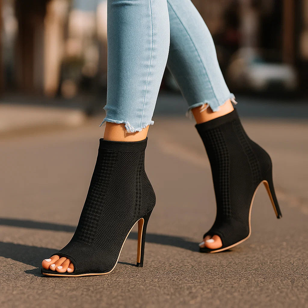 AMENA KNIT HEELS