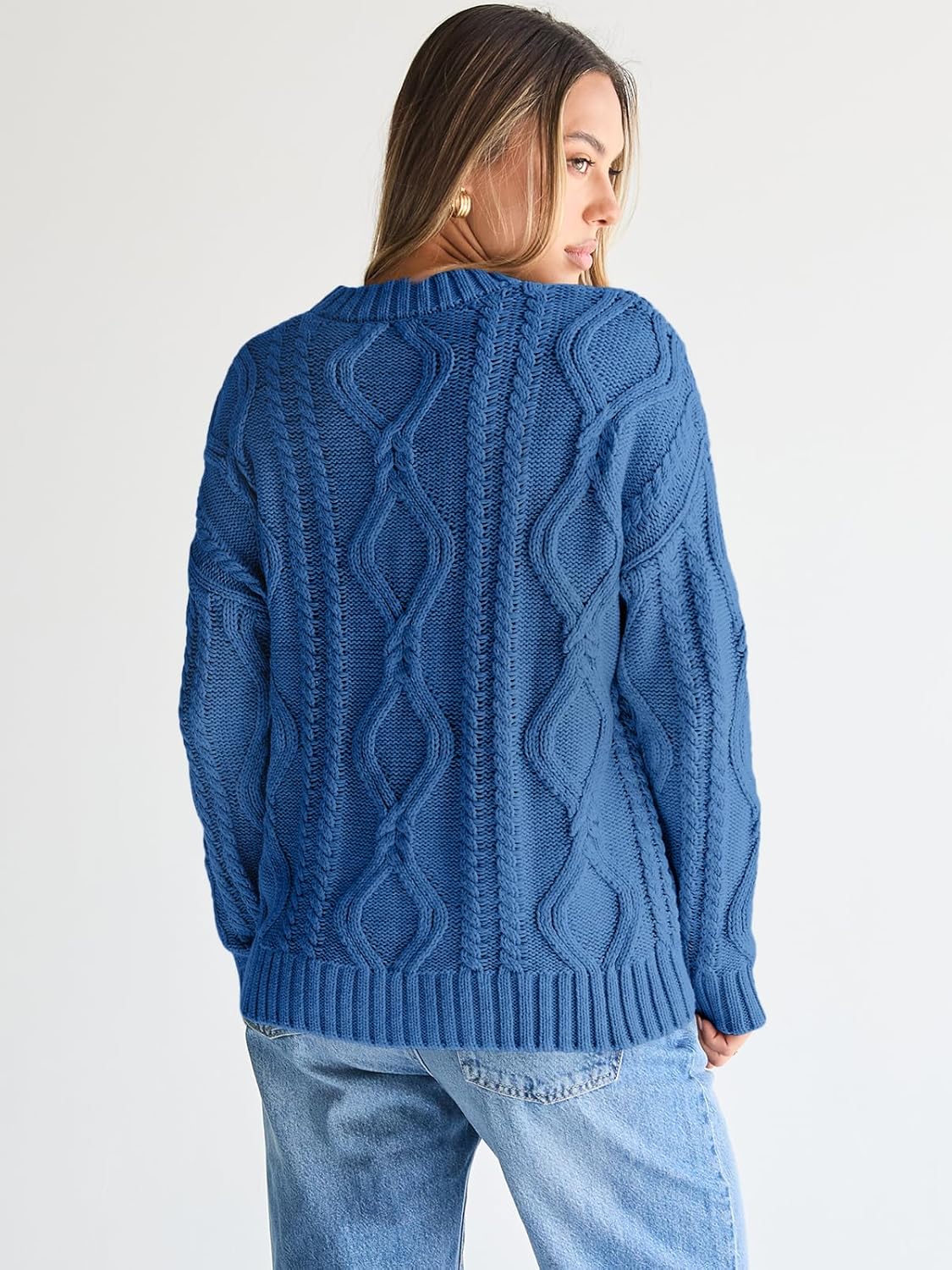 The Elara™ Cable Knit Sweater