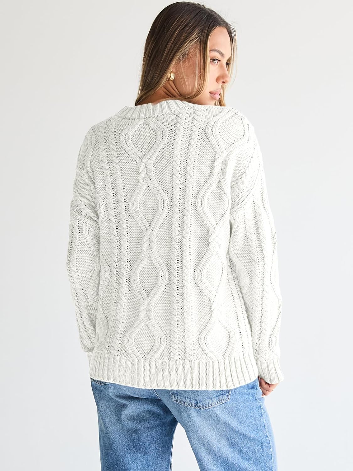 The Elara™ Cable Knit Sweater